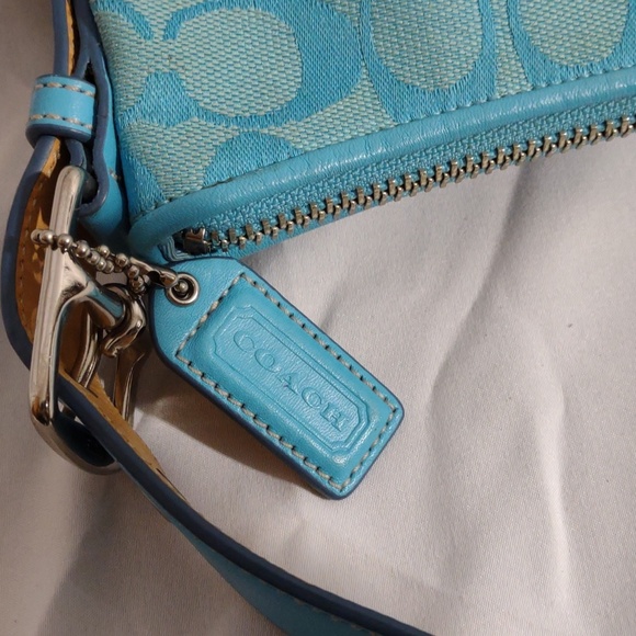 COPY - Light Blue Coach Bag - Picture 6 of 9